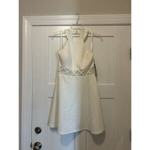 New My Michele Fit & Flare White Dress Junior Size 15 Stretch Beach Bride Halter